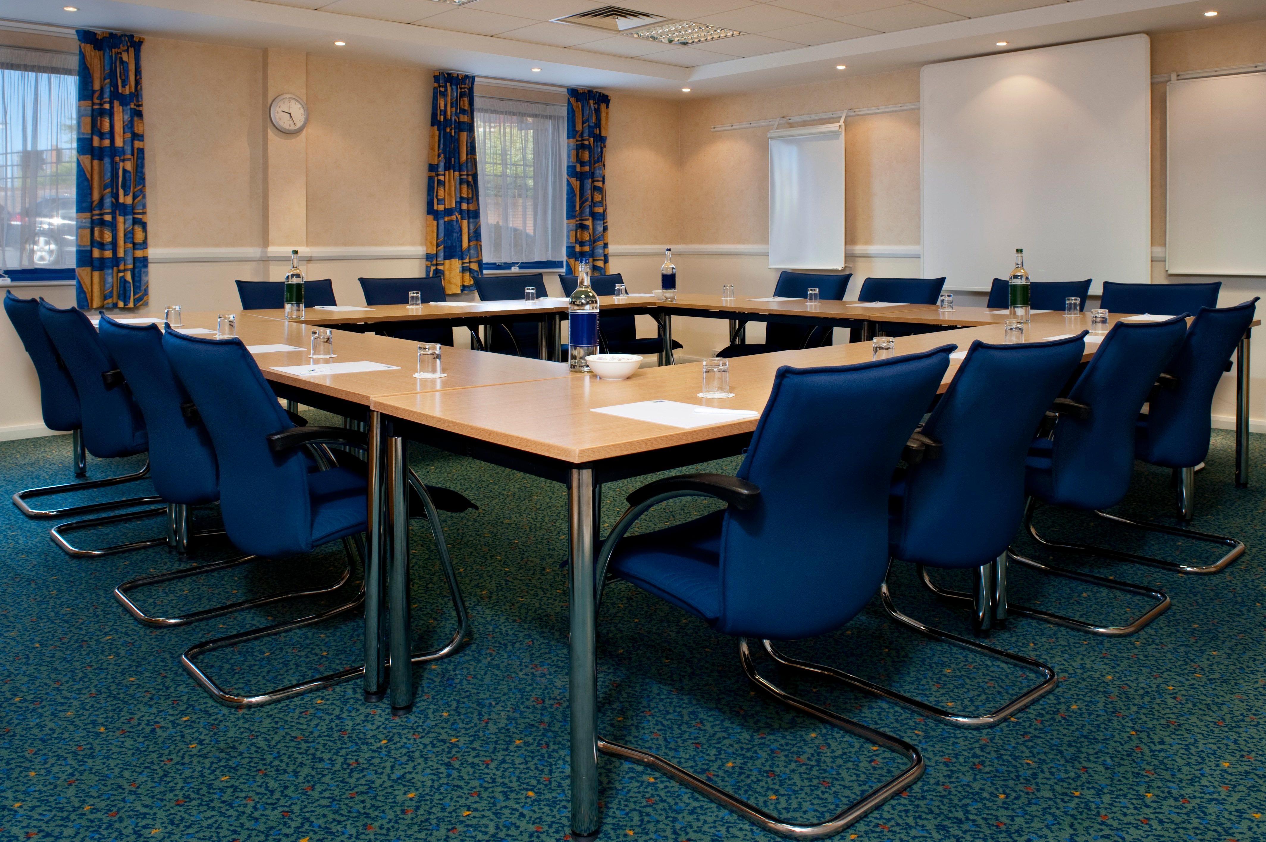 Holiday Inn Express Swansea East By Ihg Экстерьер фото