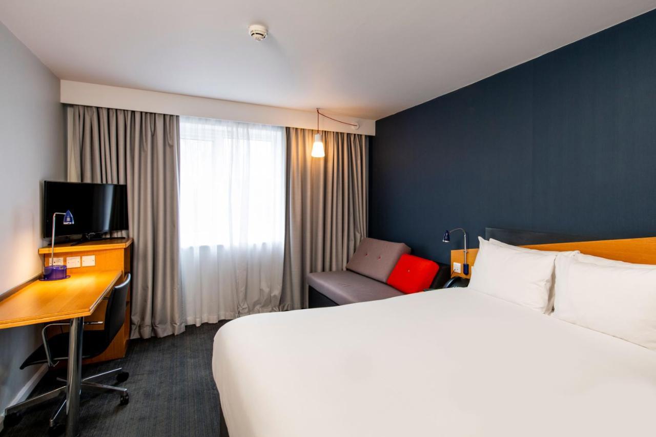 Holiday Inn Express Swansea East By Ihg Экстерьер фото